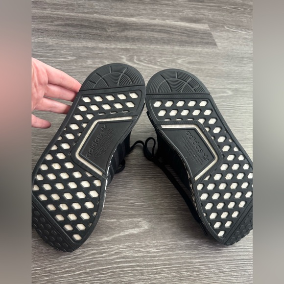 Adidas Women’s Black & leopard print Sneakers - Picture 5 of 5